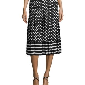 Kate spade pleated polka dot skirt size 4